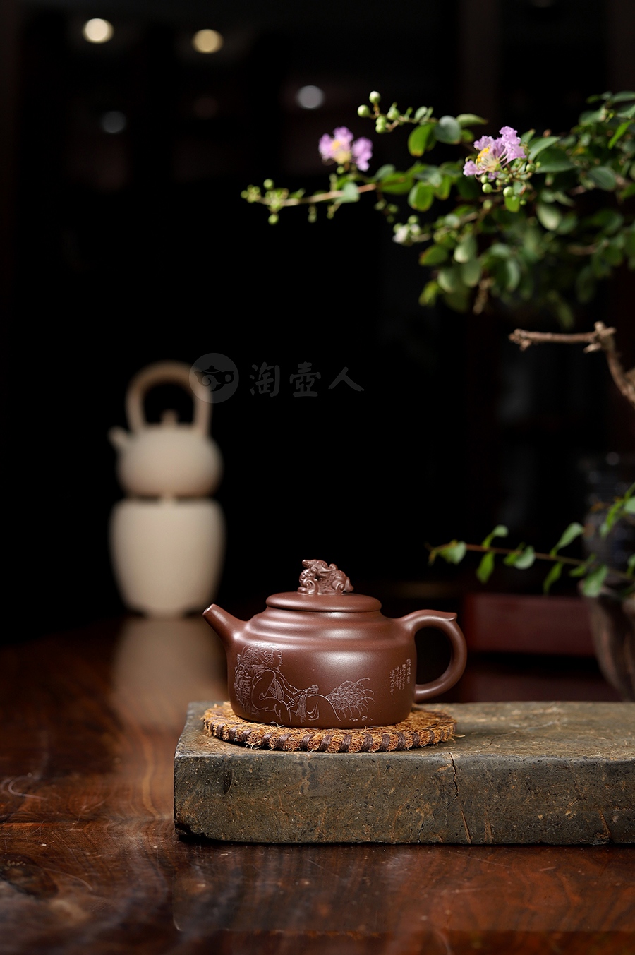 麒麟献瑞(刻绘)