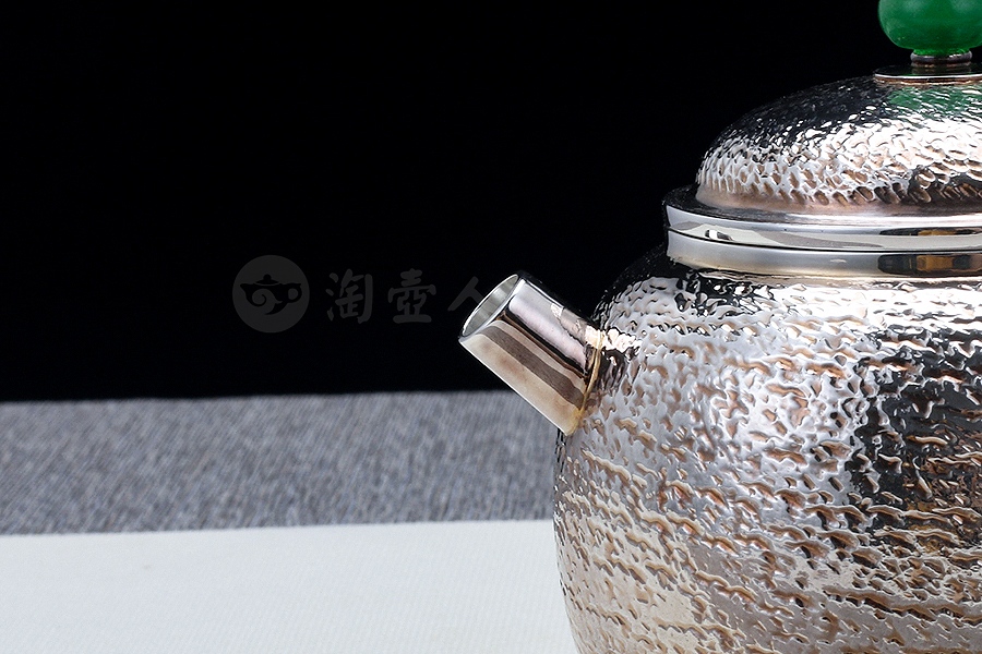 南红高莲(黑檀木)