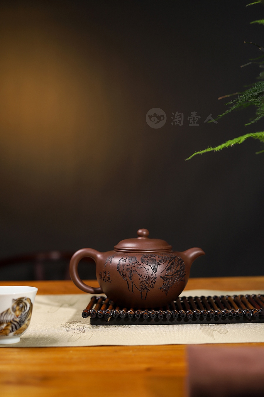 全手顶莲(鲍仲梅书铭,葛陶中指导)