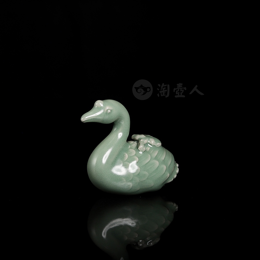 鸿瑞衔芝·天鹅