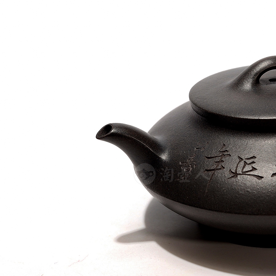 玉成窑合欢壶