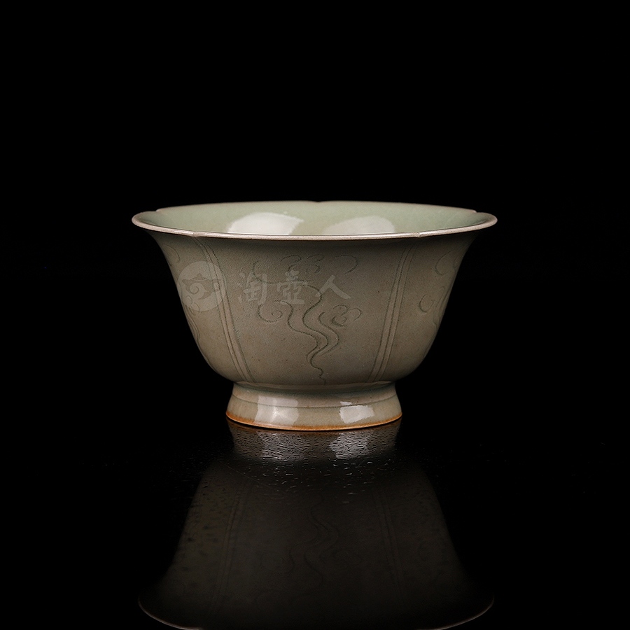 祥云花口杯