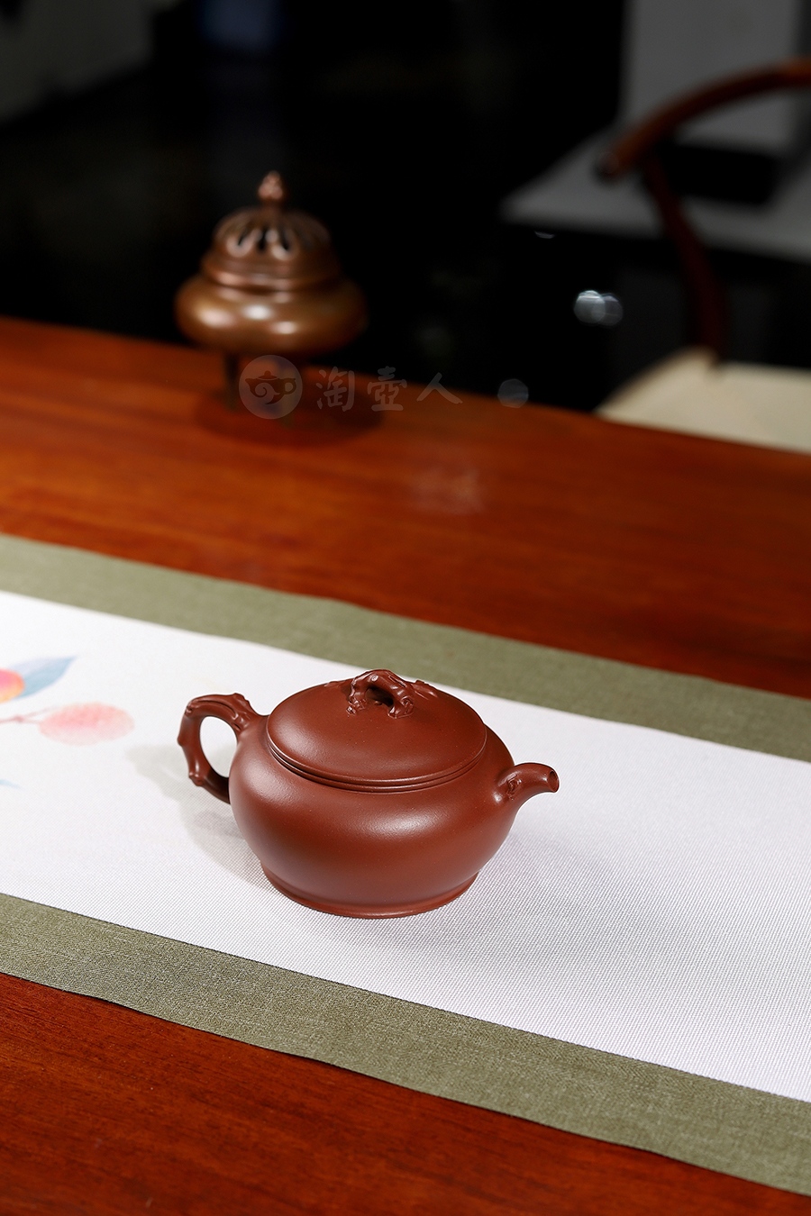 全手玉兰壶(薄胎)