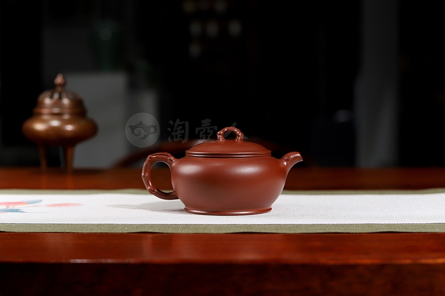 全手玉兰壶(薄胎)