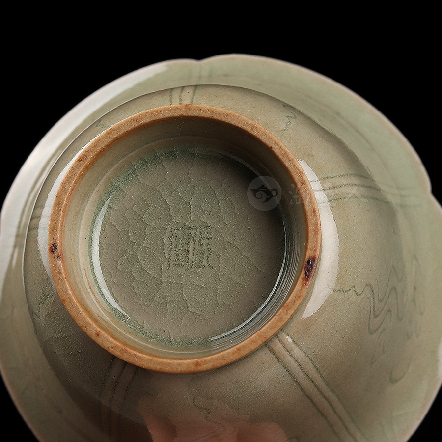 祥云花口杯(高)