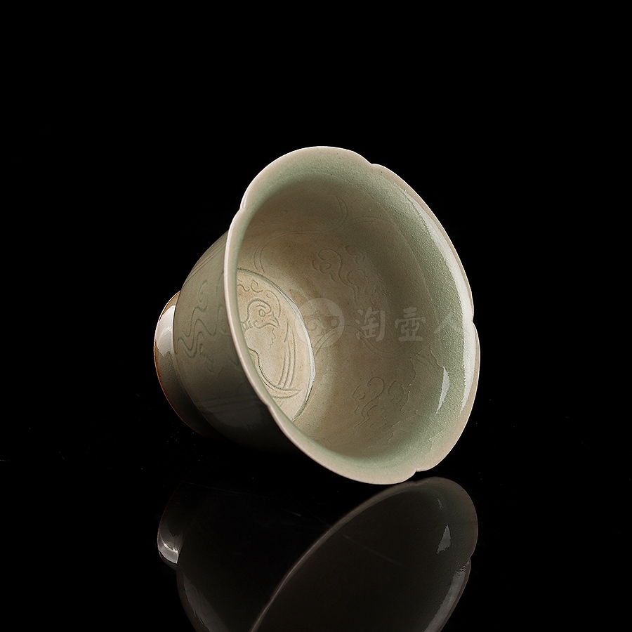 祥云花口杯(高)