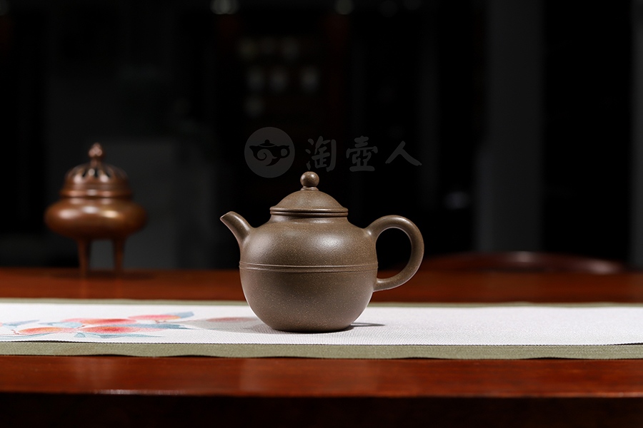 全手青衣居士