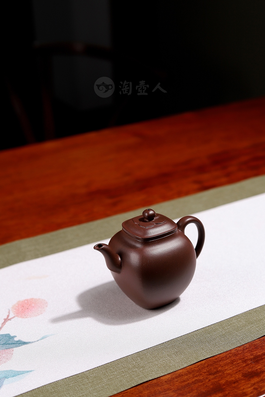 全手明式旋花橄榄壶