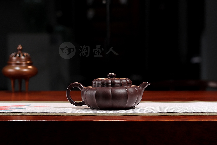 正宗原矿宜兴紫砂壶-全手凌波仙子壶(薄胎)-陈苏萍全手工制作-原矿家藏老紫泥紫砂泥料