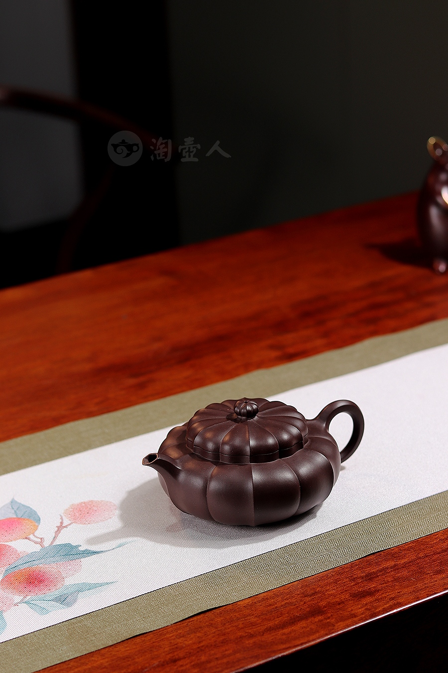正宗原矿宜兴紫砂壶-全手凌波仙子壶(薄胎)-陈苏萍全手工制作-原矿家藏老紫泥紫砂泥料