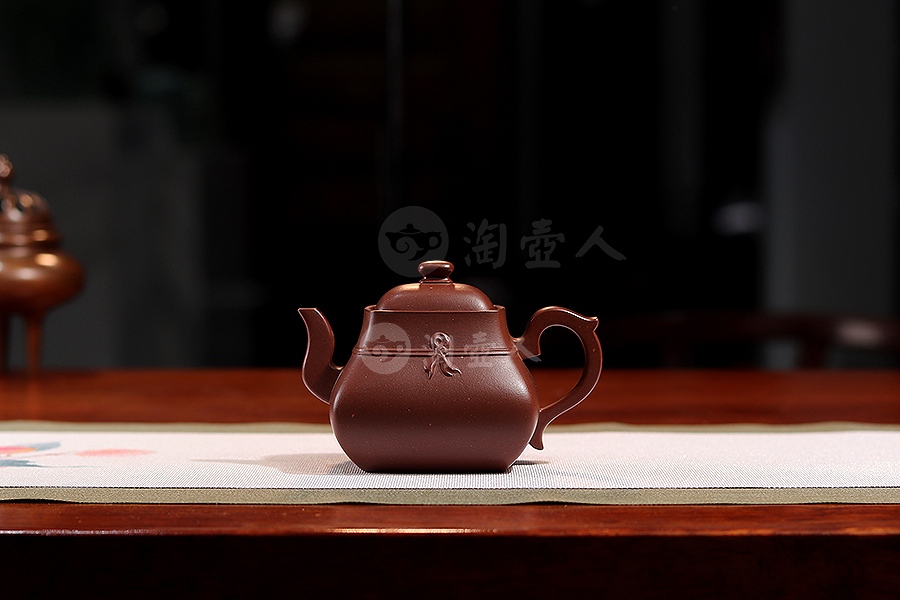 全手四方福䘵壶