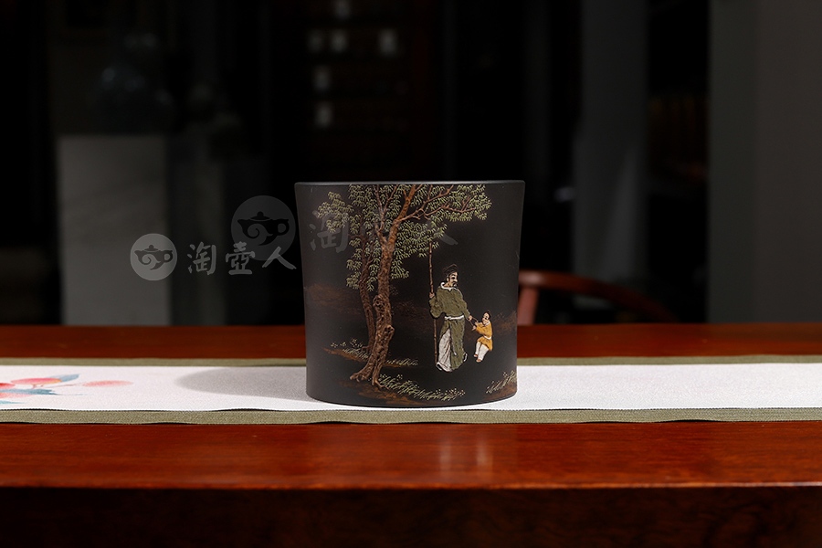 笔筒(李丹阳泥绘张云熙陶刻)