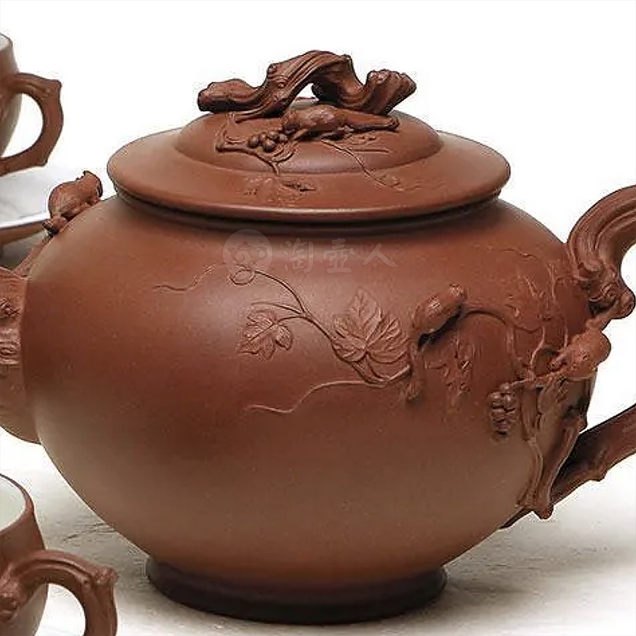 松鼠葡萄十头套组茶具