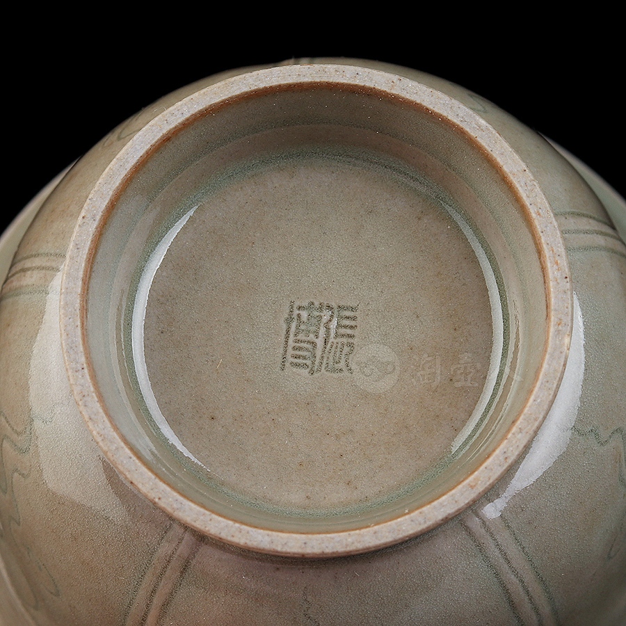 鹦鹉衔枝祥云杯
