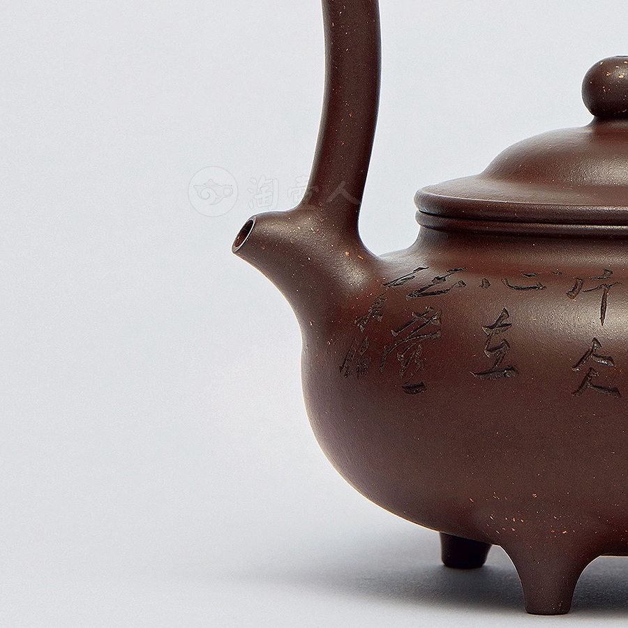 鹿鼎提梁壶