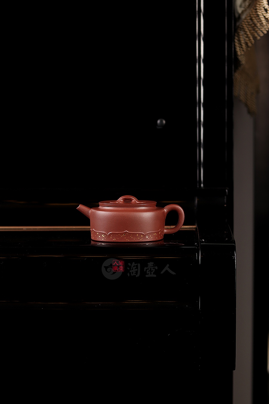 全手腰圆莲子·般若花壶(戗金)