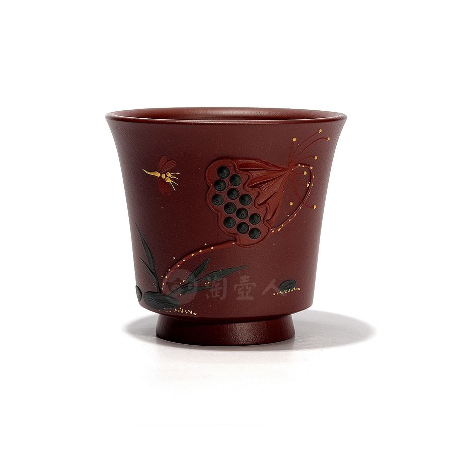 蜻蜓戏莲主人杯
