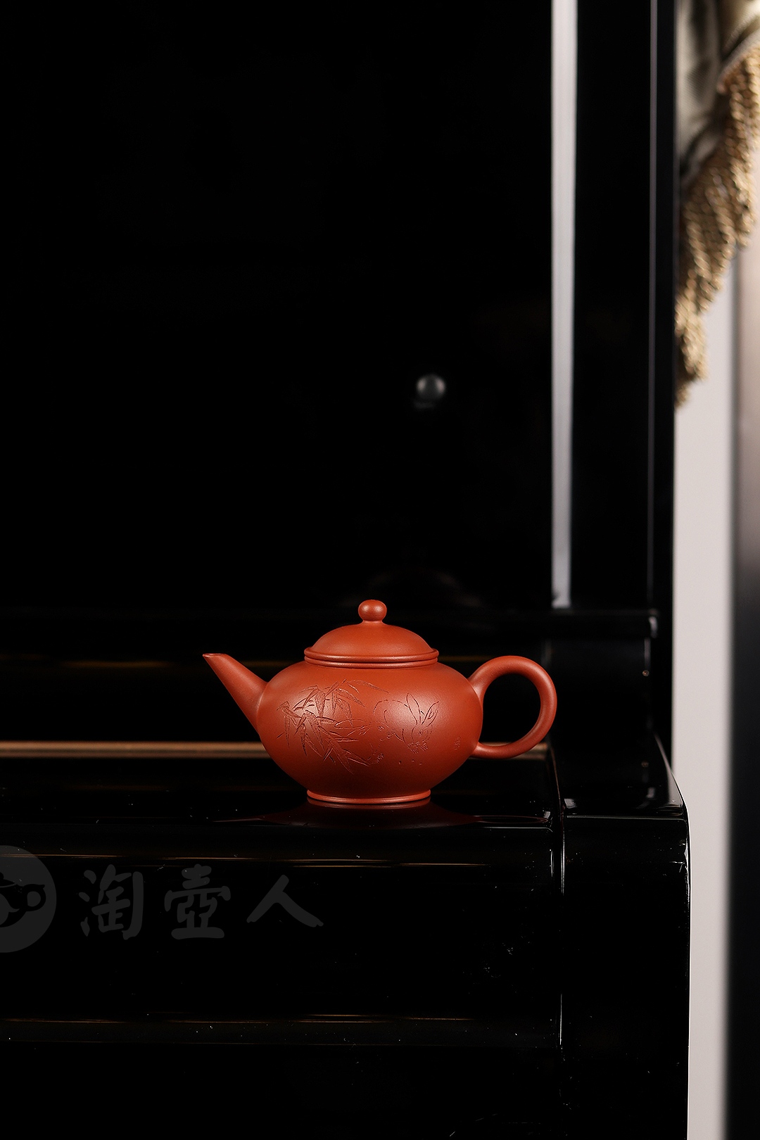 水平壶(吴东元铭)