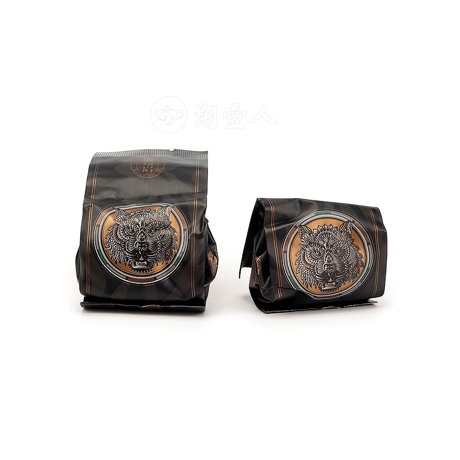 卧山君(大红袍)