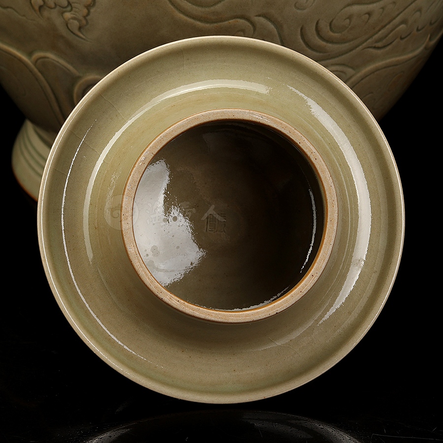 葫芦座四系龙纹瓶