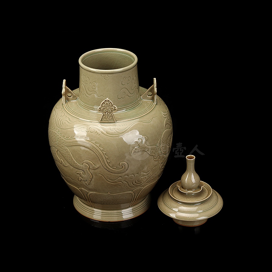 葫芦座四系龙纹瓶