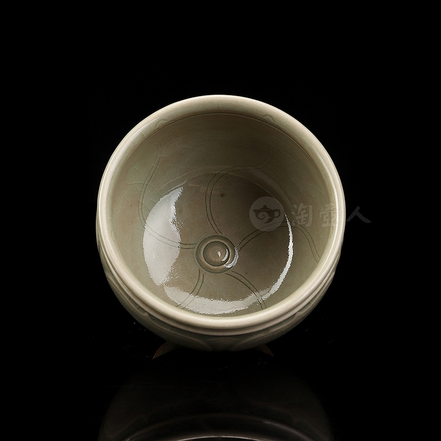 束口祥云荷花杯(中)