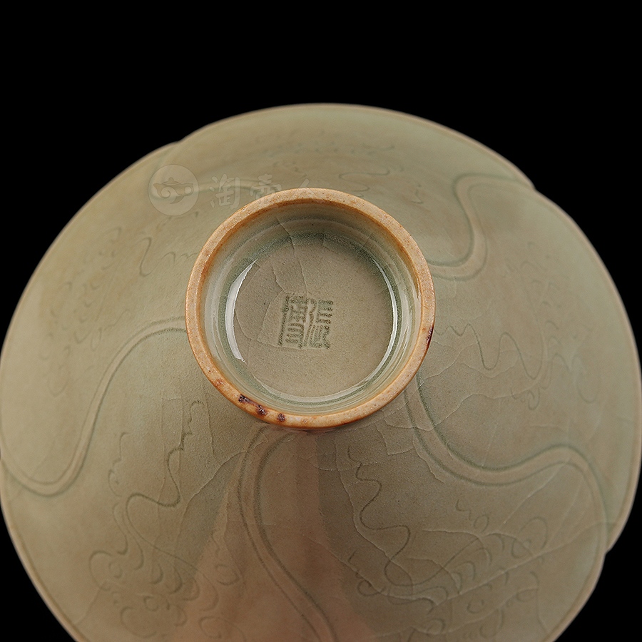 葵口祥云斗笠盏