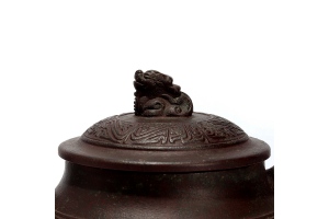 龍生九子之嘲風(fēng)紫砂壺