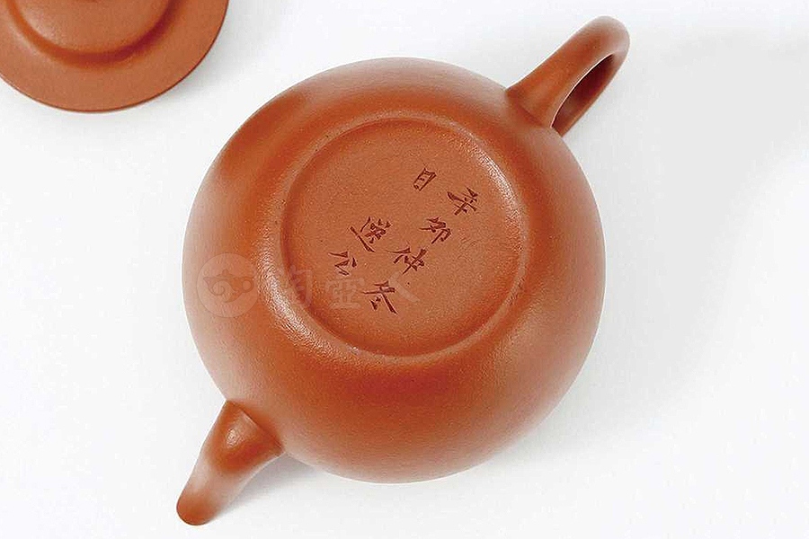 朱泥平盖莲子壶