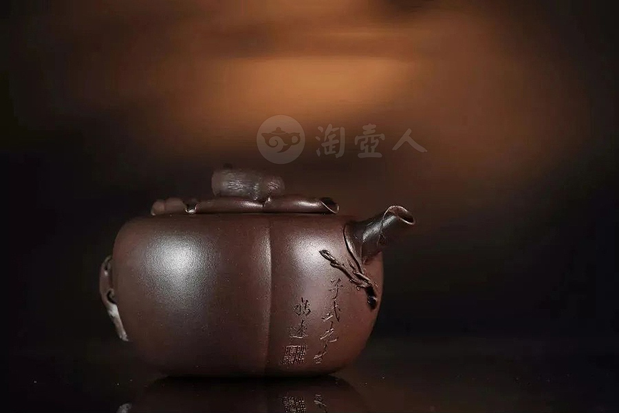 紫泥松鼠柿子壶