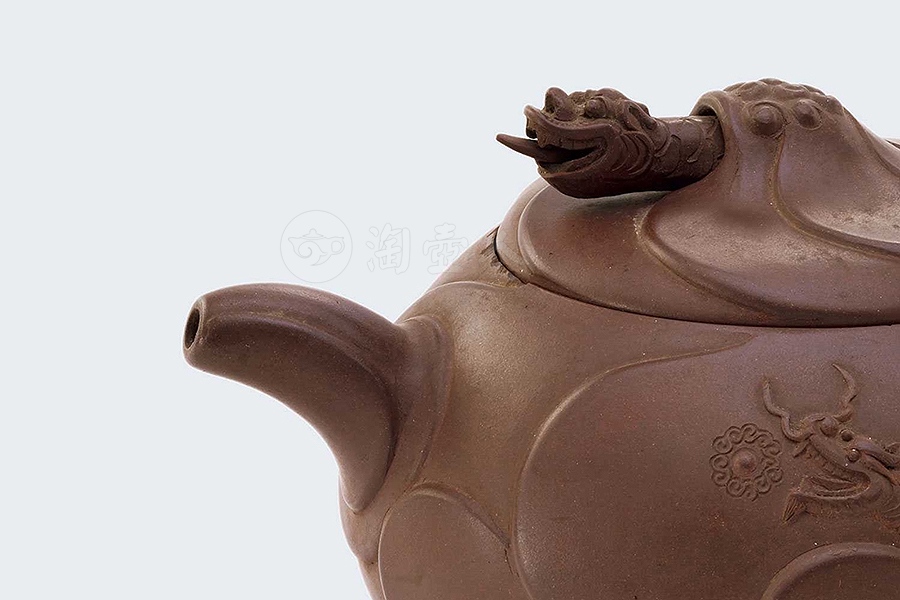 紫砂鱼化龙壶