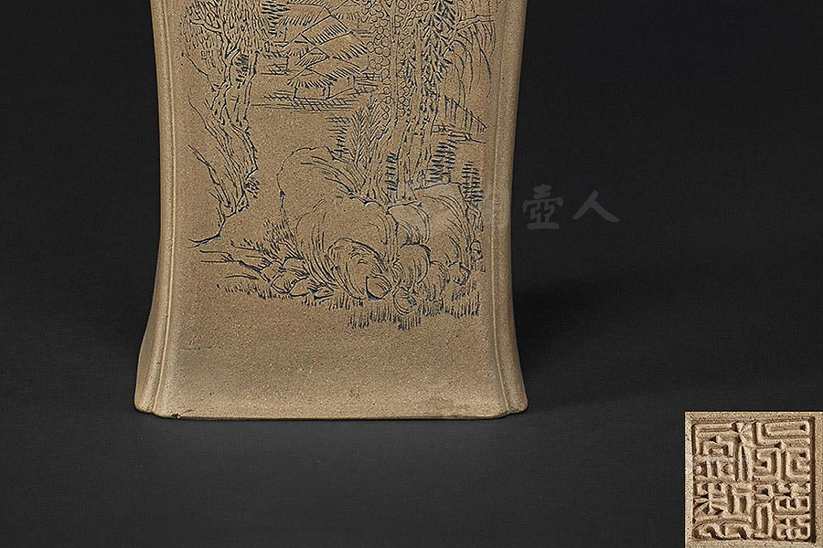 段泥兽耳方尊瓶