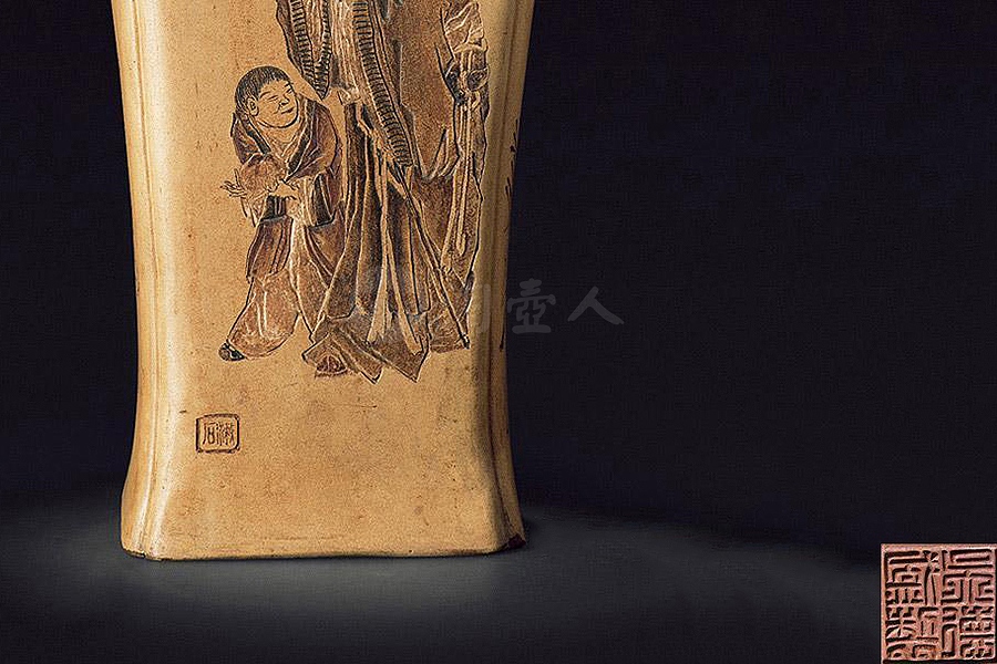 首方尊