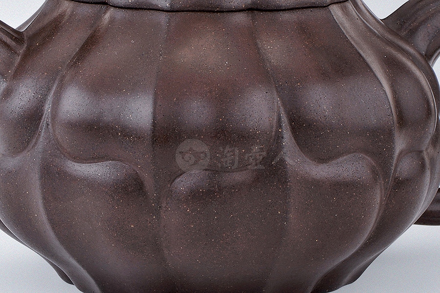紫泥合菱壶