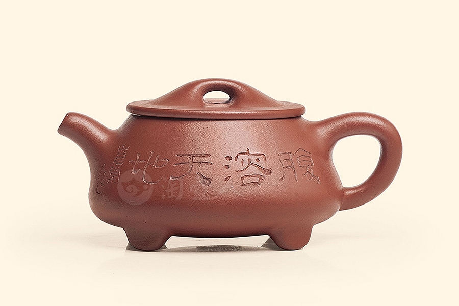 腰圆石瓢壶