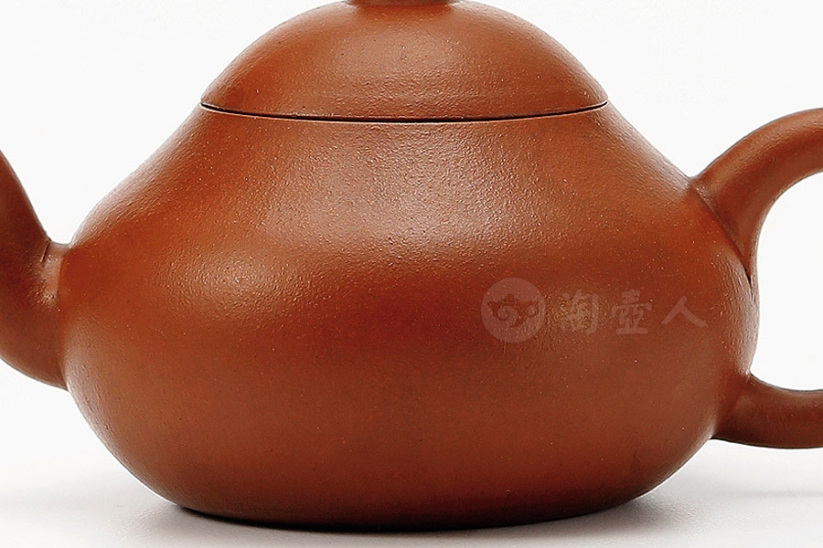朱泥梨式壶