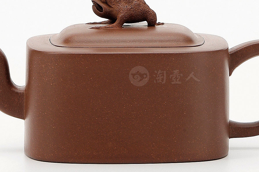 四方金蟾壶