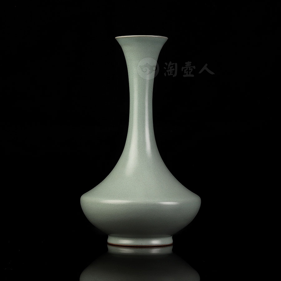 鹅颈瓶