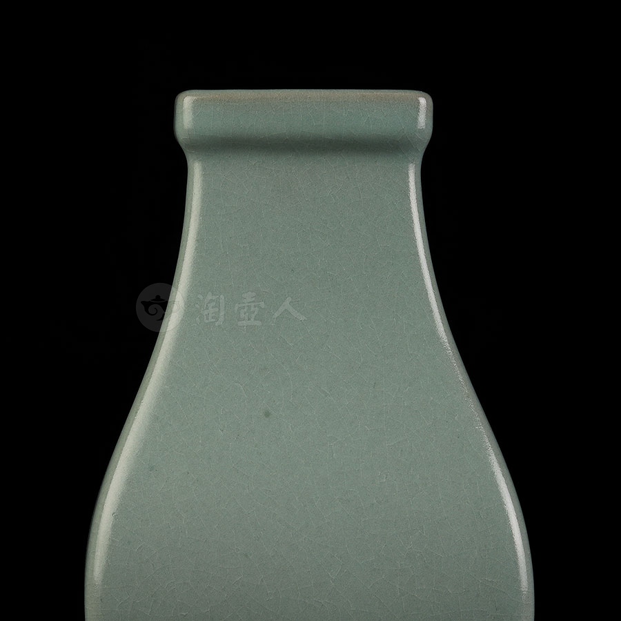 仿古方瓶