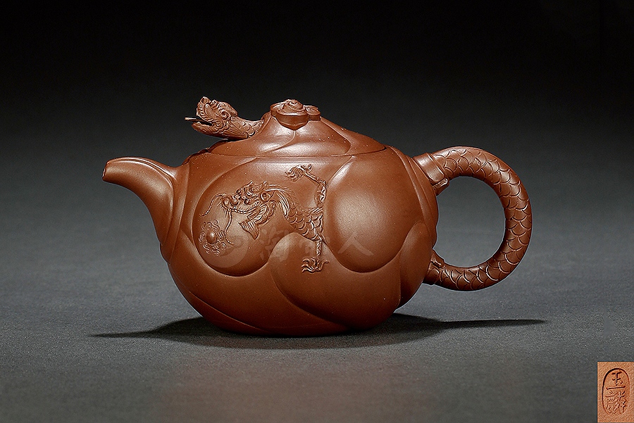 中国 骨董品 【大明成化年製 】黄交趾 龍鳳文 吉祥如意耳 壺 中国 骨董品 【大明成化年製 】黄交趾 龍鳳文 吉祥如意耳 壺
