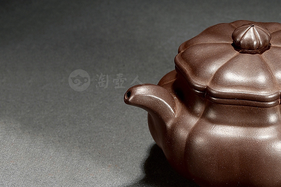 葵仿古壶