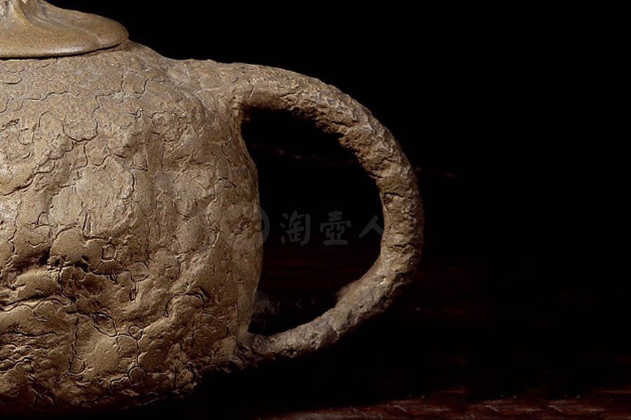 段泥供春壶
