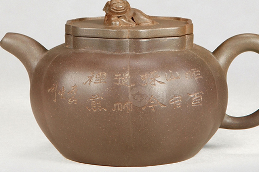 狮球壶