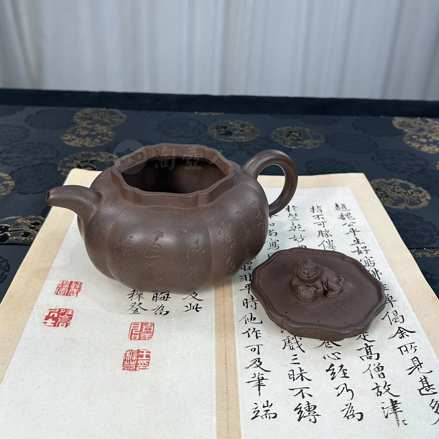 大狮球壶