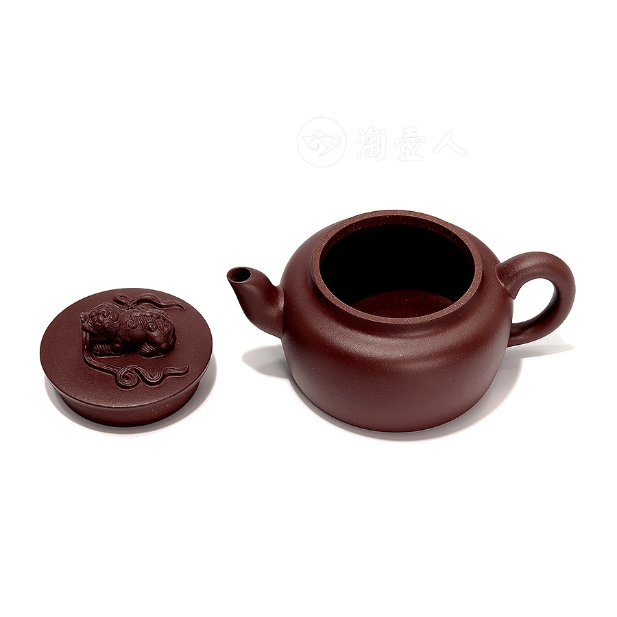 绞带狮钮壶