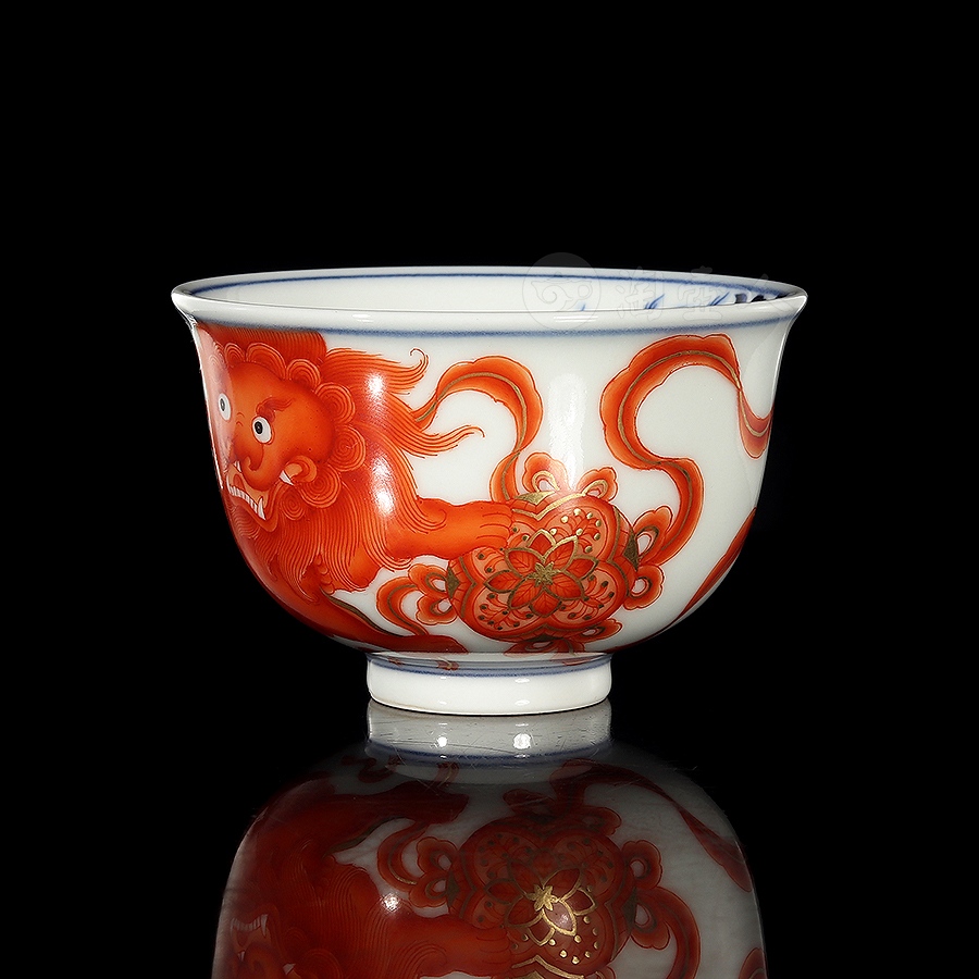 狮戏绣球品茗杯