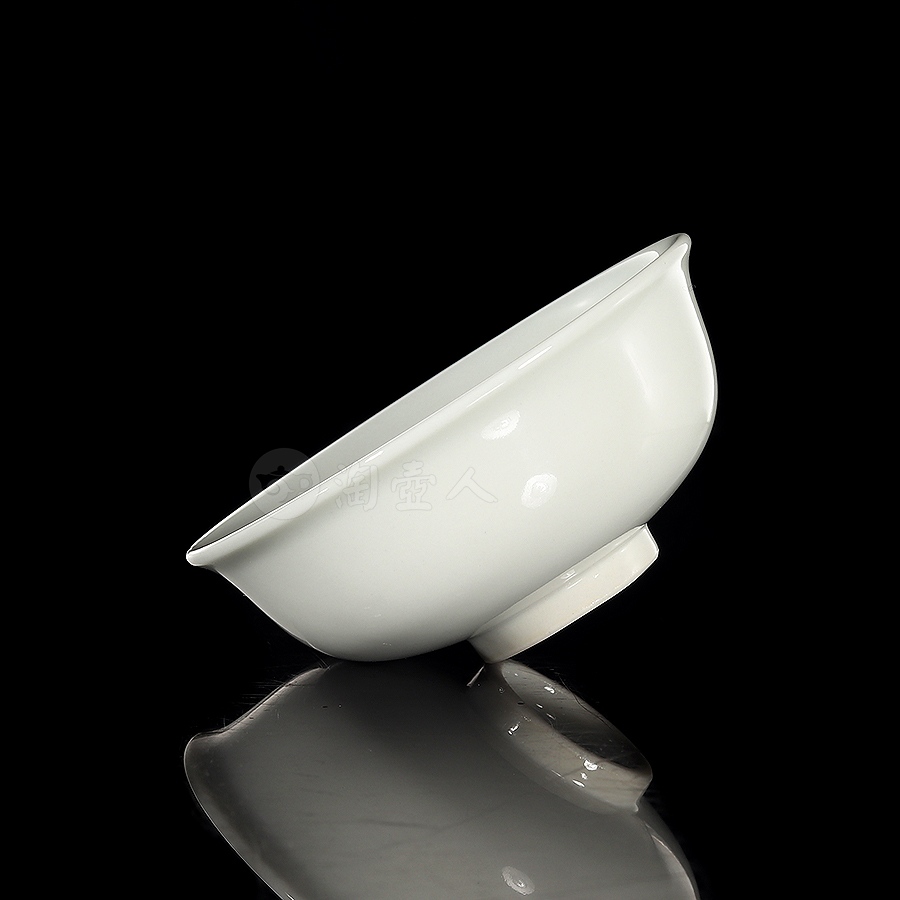 青花矾红寿桃杯