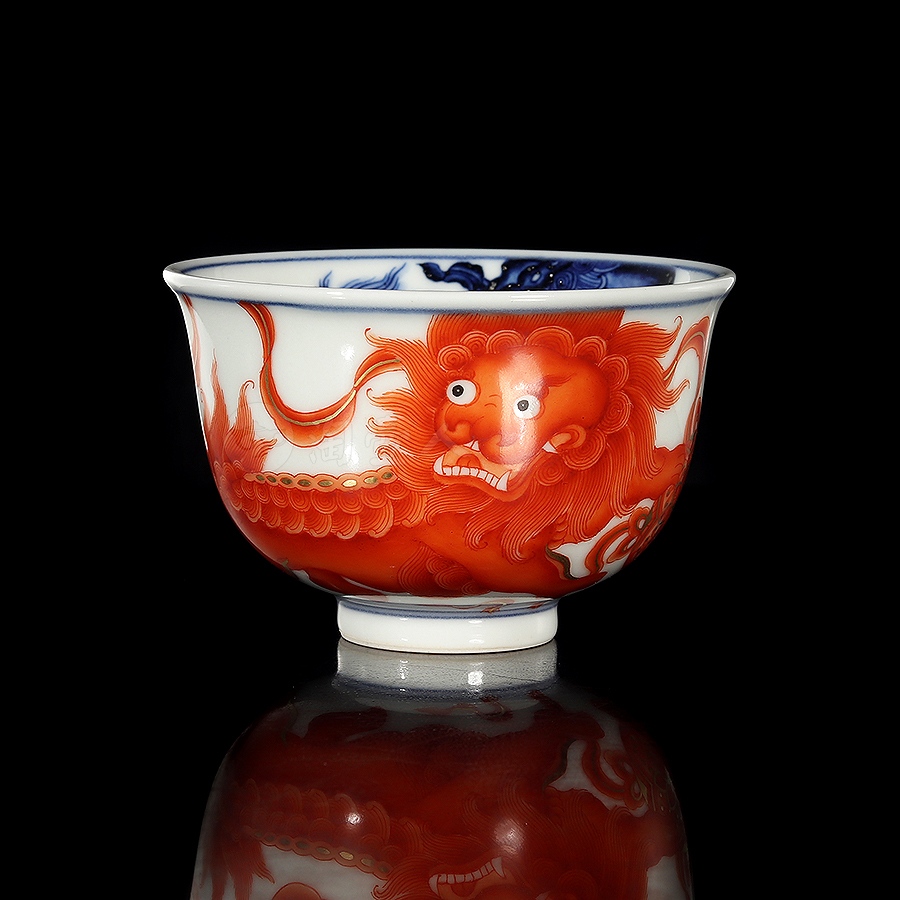 狮戏绣球品茗杯