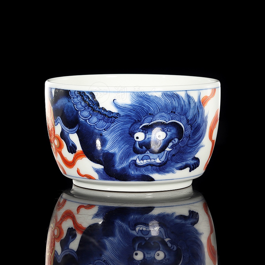 双狮戏珠品茗杯