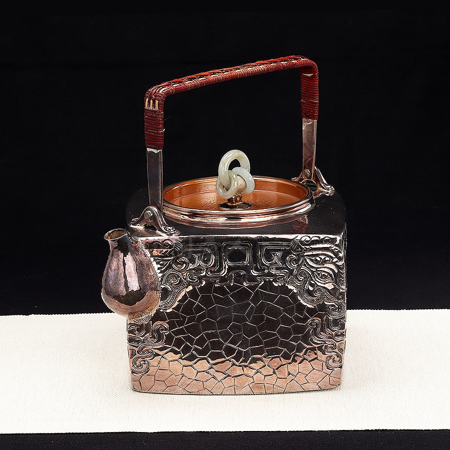 四方饕餮纹提梁